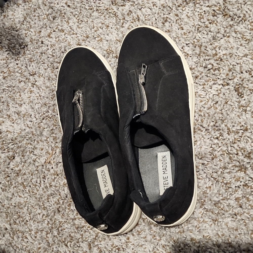 Steve Madden sneakers